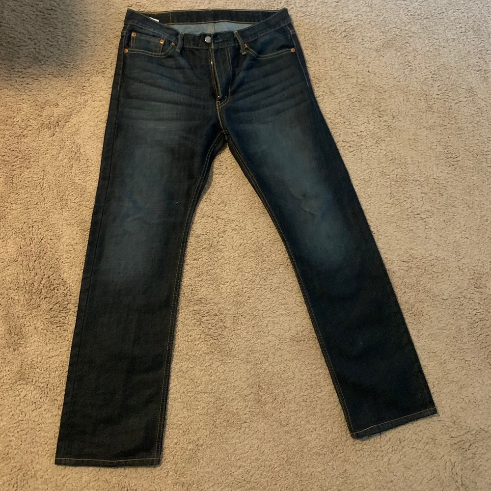 Levi jeans